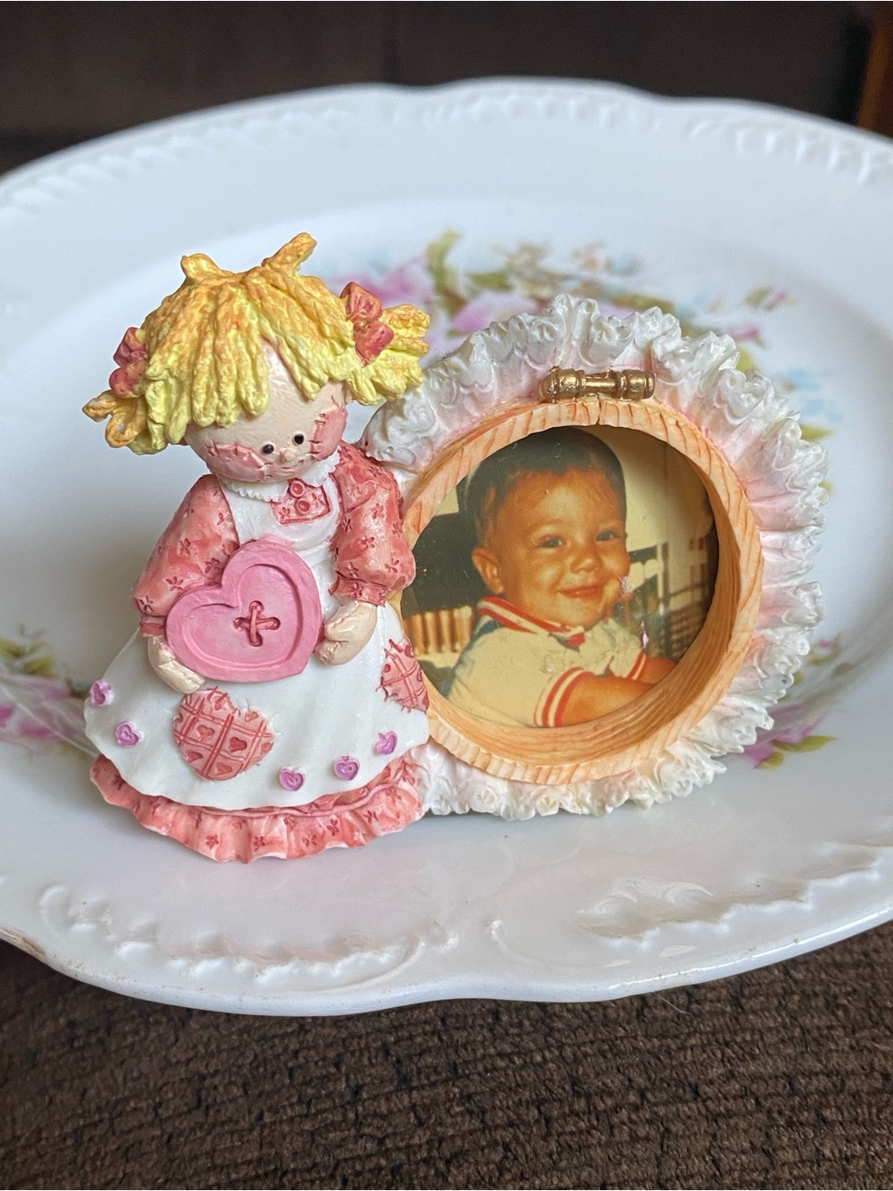 Enesco Gray Felt Backed Figurine Frame